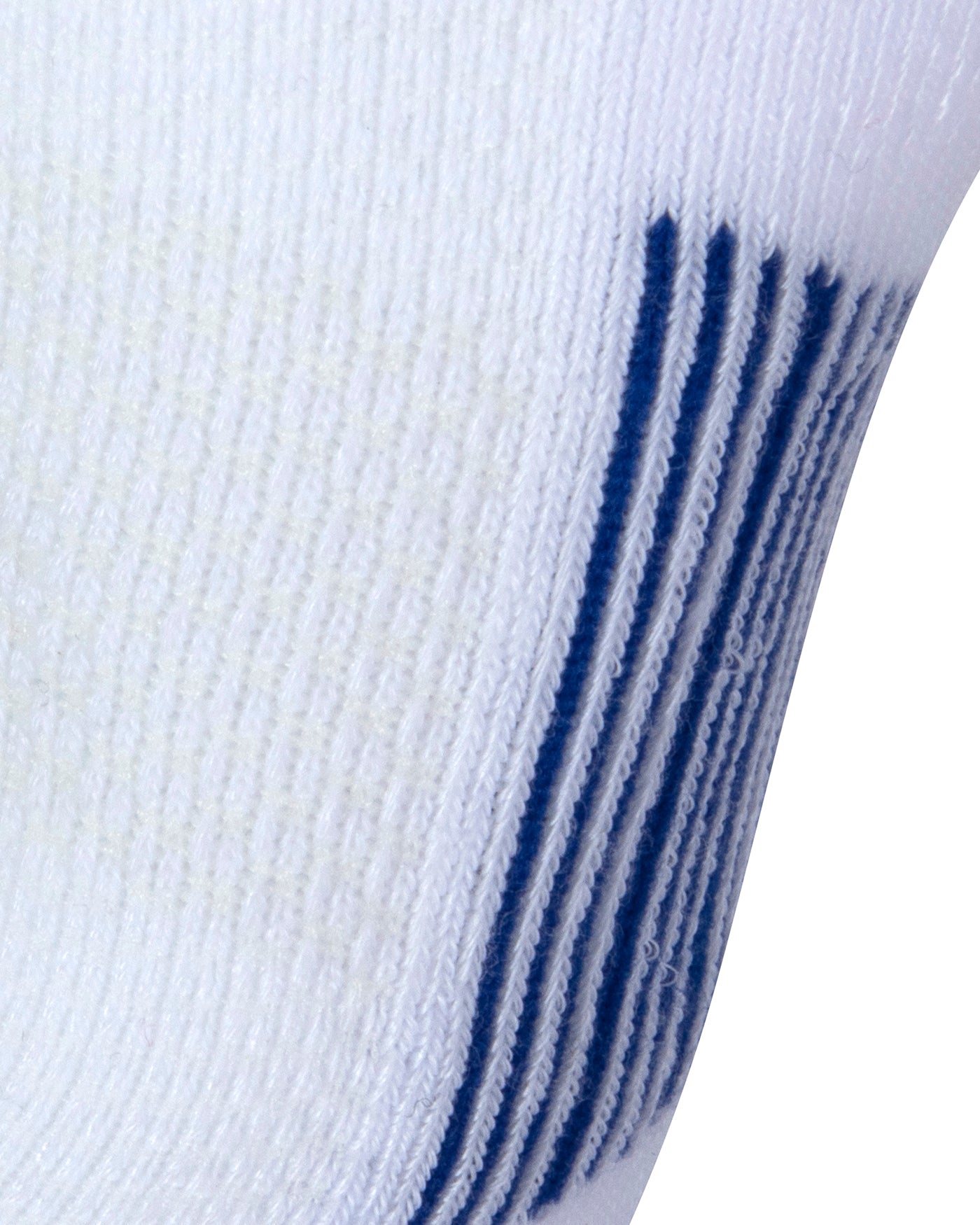 Textured view of the white quarter length seamless toe sport sock with royal blue stripes on the bottom arch of the sock.